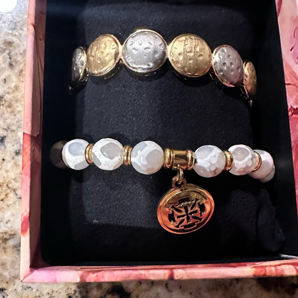 Brand New Rustic Cuff COTM Bracelet Set